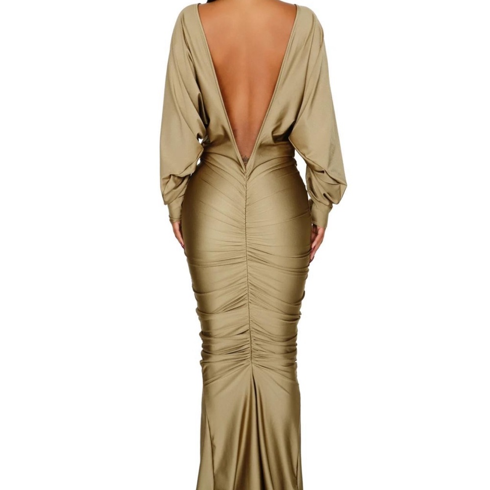 Elegant Backless Gold Dress